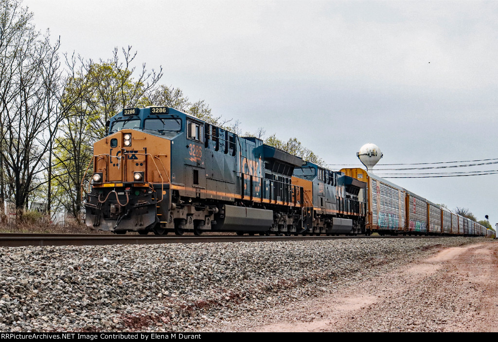 CSX 3286 on M-217